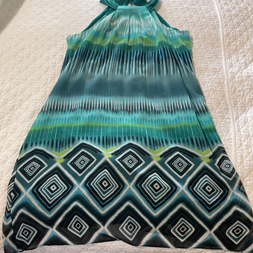 Summer dress. - Picture 4 of 7